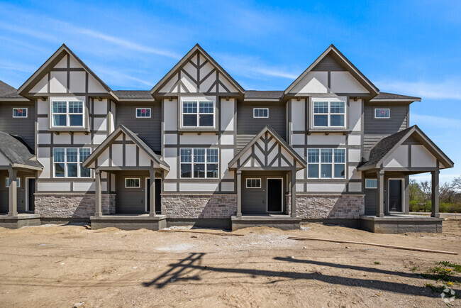 Building Photo - Launch Townhomes