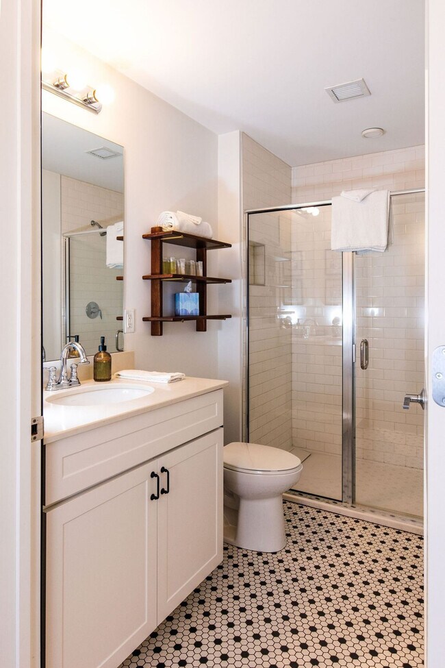 Foto del edificio - 324 S 2nd St