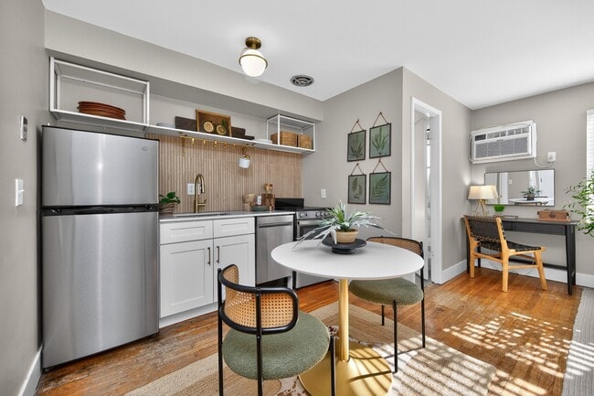 Studio Plus Kitchen - The Flats at Wasson Way