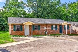 Building Photo - 1375 Thompsonville Ln