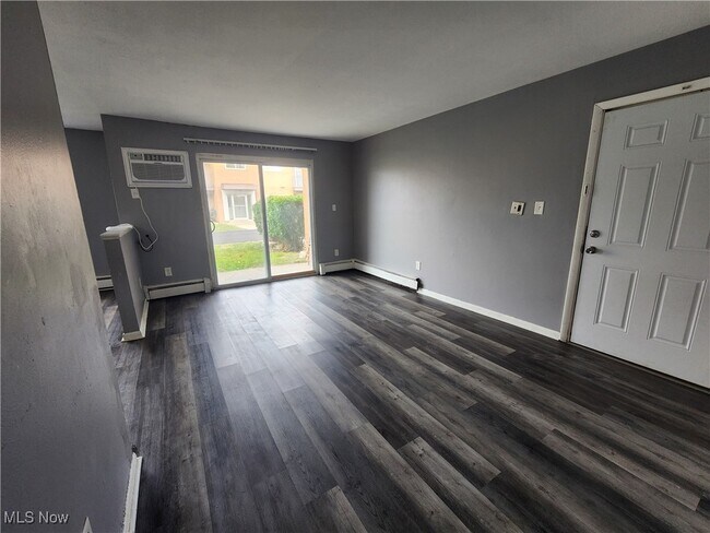 Foto del edificio - 26680 Tungsten Rd