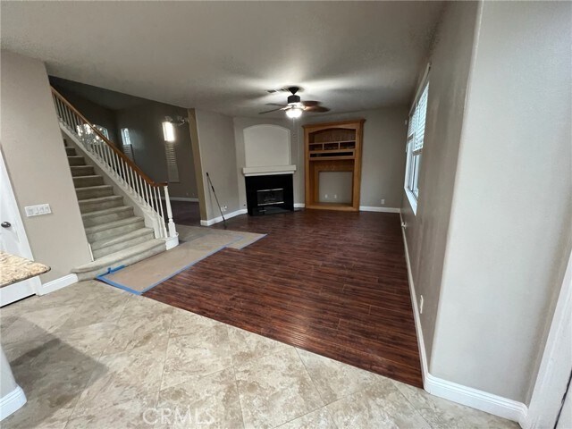 Building Photo - 31348 Canterbury Ct