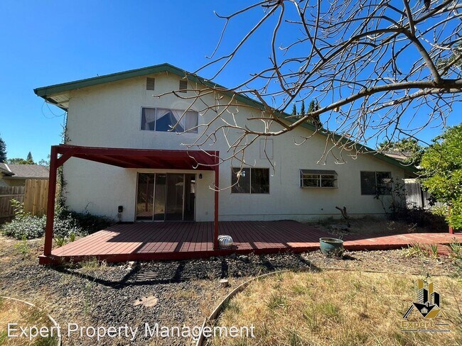 Building Photo - 4 br, 2 bath House - 8329 Canyon Oak Dr