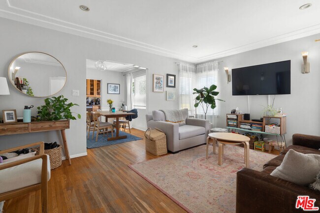 Building Photo - 4240 McConnell Blvd