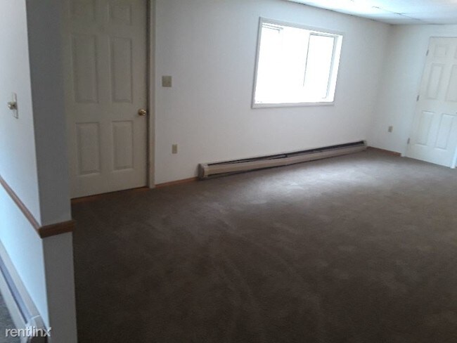 Building Photo - 2 br, 1 bath Apartment - 1342 Intervals Rd