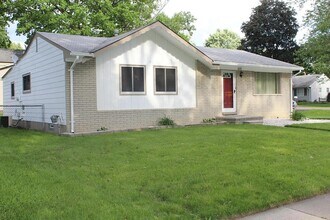 655 Robinwood Dr