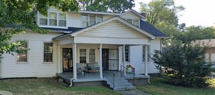 Building Photo - 541 Greenwood Ave