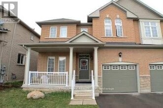 Building Photo - 135 Maroon Dr