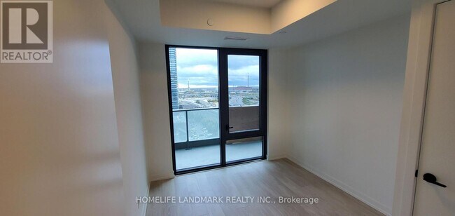 Building Photo - 35 Parliament St