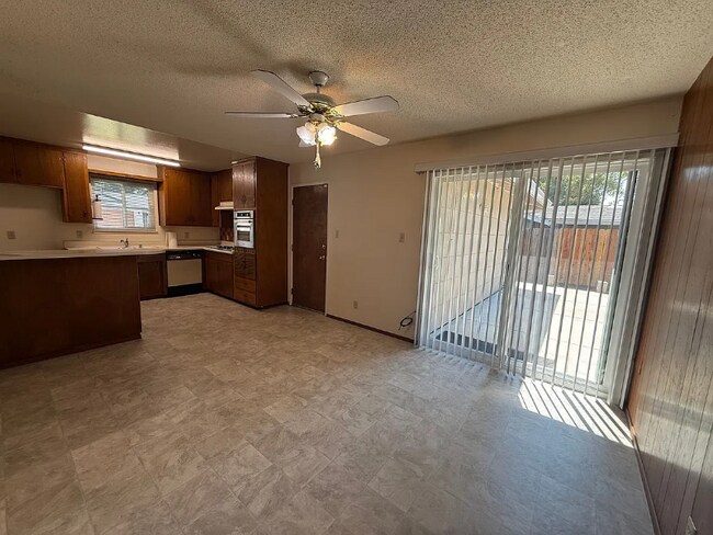 Foto del edificio - 5331 Constellation Way