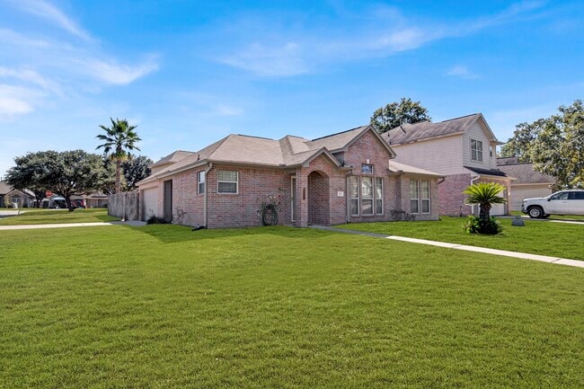 Building Photo - 987 Oak Glen Dr