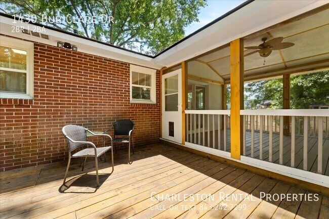 Photo - 1430 Bur Clare Dr House