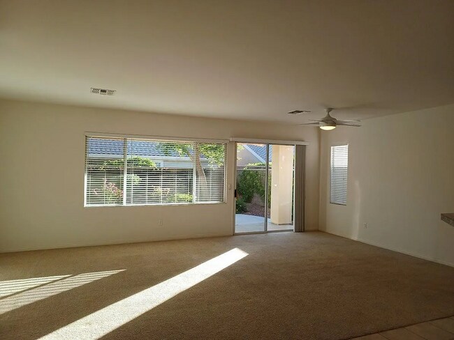 Building Photo - 78791 Stansbury Ct