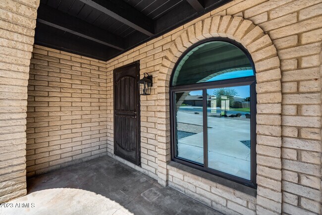 Foto del edificio - 5016 W Tierra Buena Ln