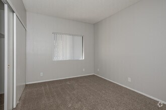 2BR, 2BA - 884 SF - The Highlands at Grand Terrace