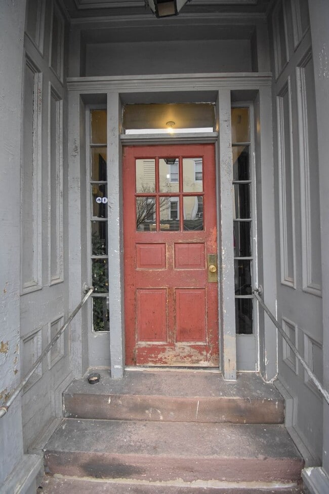 Building Photo - RTSA312