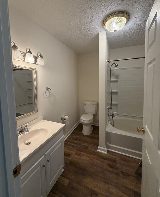 Building Photo - 3009 Joy Cir