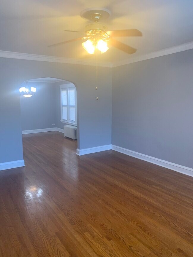 Foto del edificio - 4421 W Wrightwood Ave