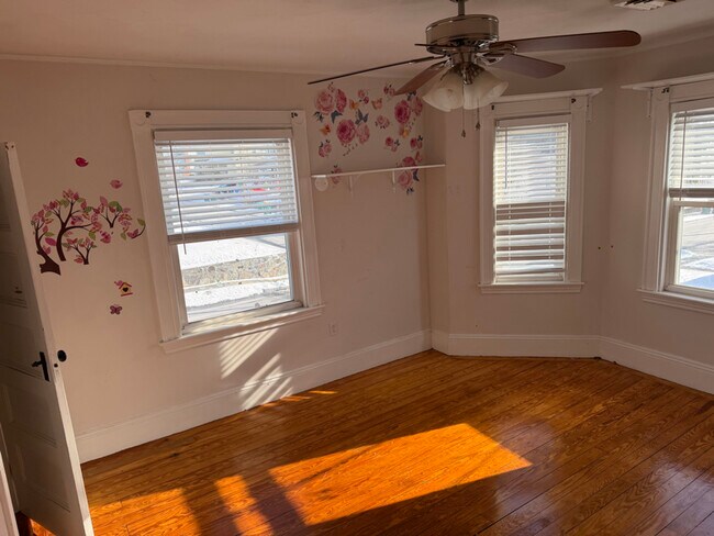 Foto del edificio - 89 Monroe St