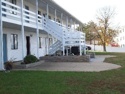 Primary Photo - 1091 Red Bud Rd