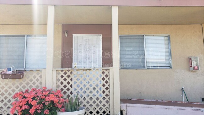 Foto del edificio - 3521 Fairview Dr