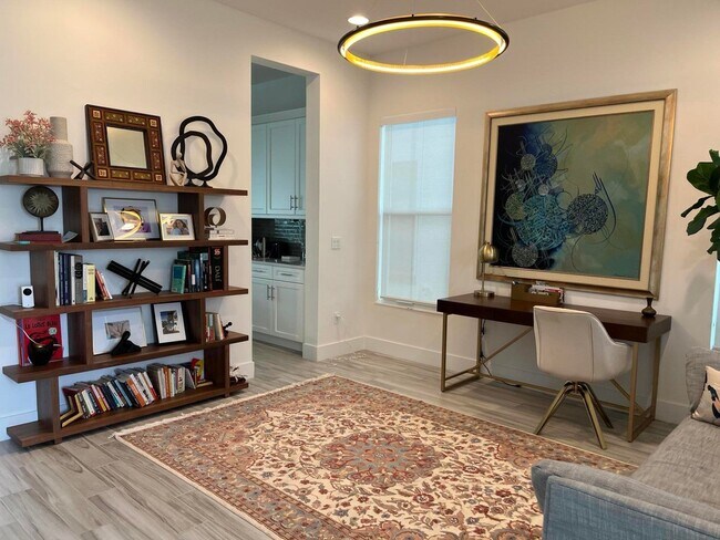 Foto del edificio - 13233 Alton Rd