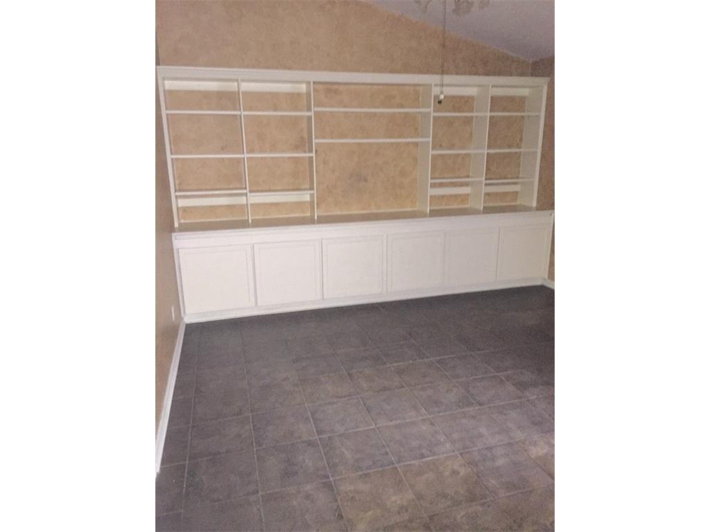 Foto del edificio - 4116 Wimbledon Dr