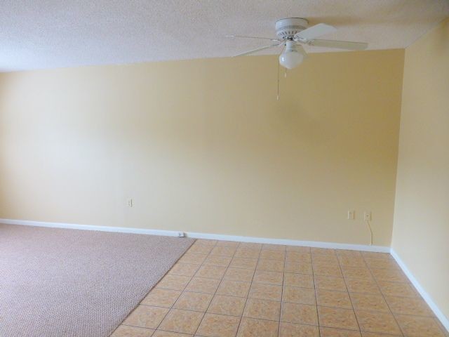 Building Photo - 400 N Hawley St