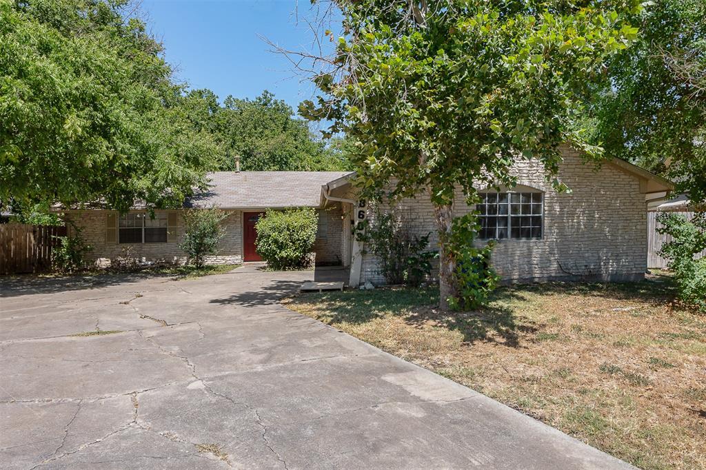 Foto principal - 8603 Woodstone Dr