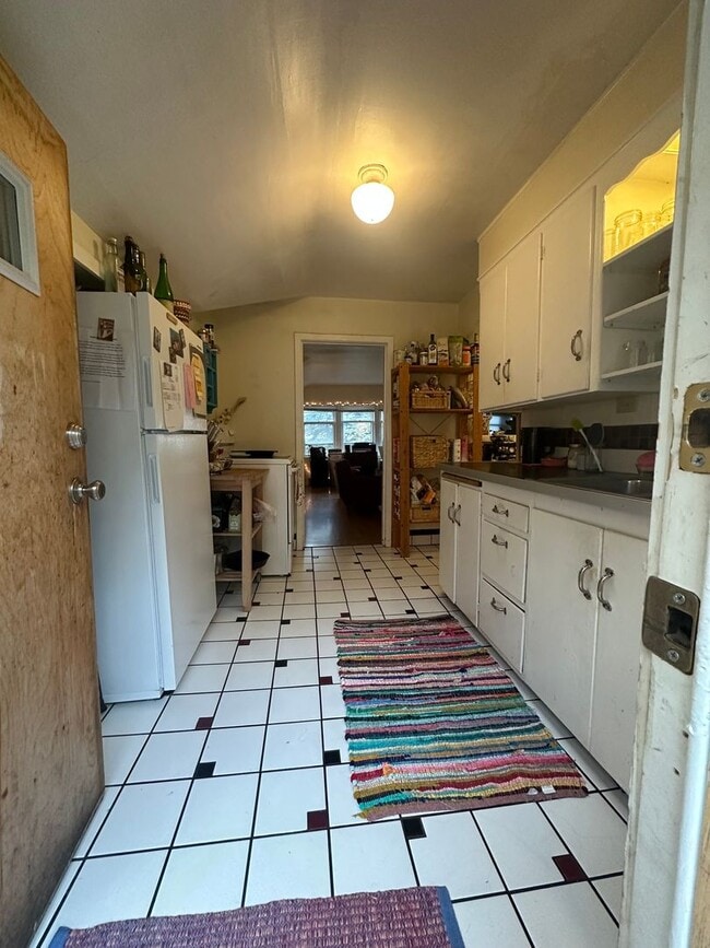 Foto del edificio - 338 N Garden St