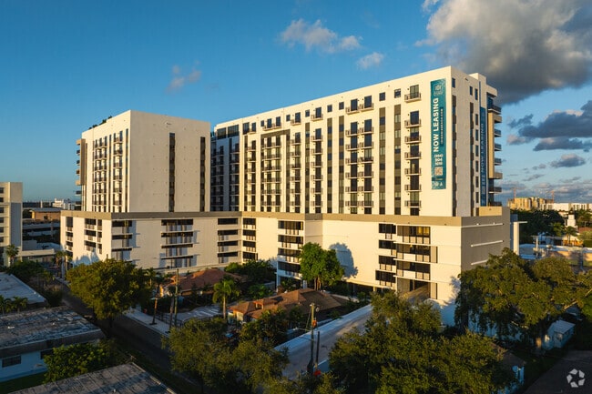 Building Photo - 101 Dania Beach Building Photo - 101 Dania Beach