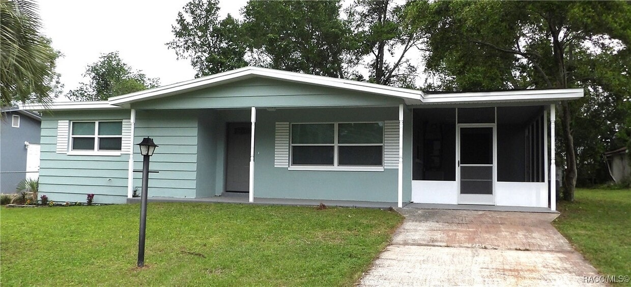 Primary Photo - 30 N Osceola St