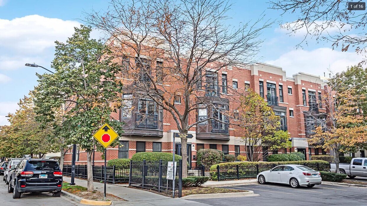 Primary Photo - 948 W 15th Pl