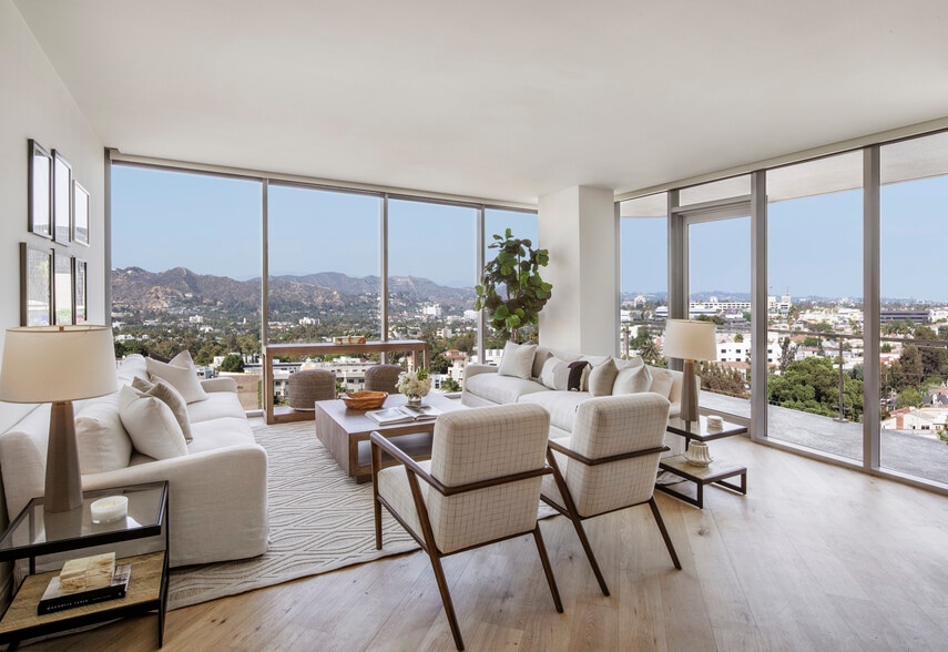 8500 Burton Luxury Apartments