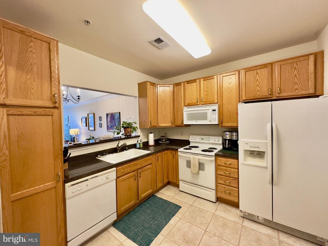 5910 Great Star Dr Unit 304, Clarksville, MD 21029 Room for Rent in