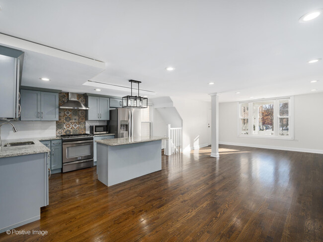 Foto del edificio - 2872 W Palmer St