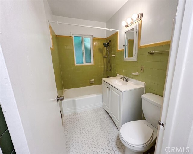Foto del edificio - 14429 Dickens St