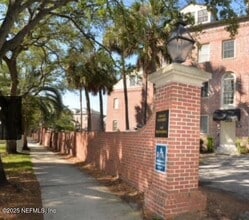 Building Photo - 1526 Palm Ave