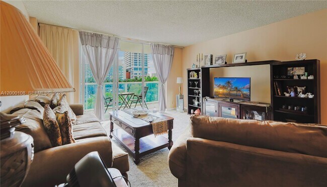 Foto del edificio - 3800 S Ocean Dr
