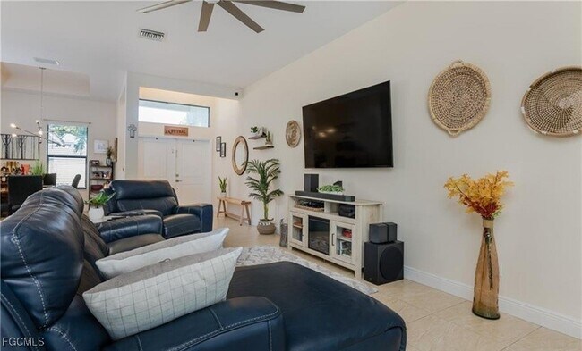 Foto del edificio - 316 SE 16th St
