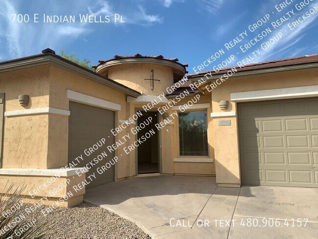 Foto del edificio - 700 E Indian Wells Pl