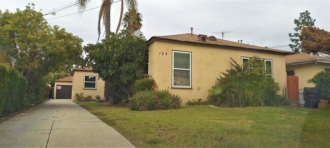Building Photo - 725 Manchester Dr