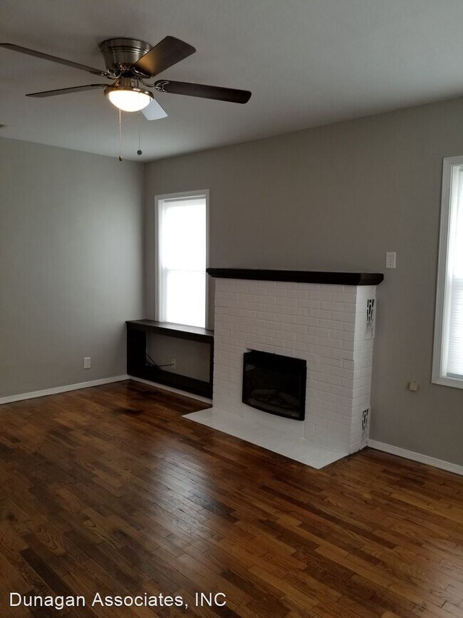 Building Photo - 3 br, 1 bath House - 201 N. Fifth St.
