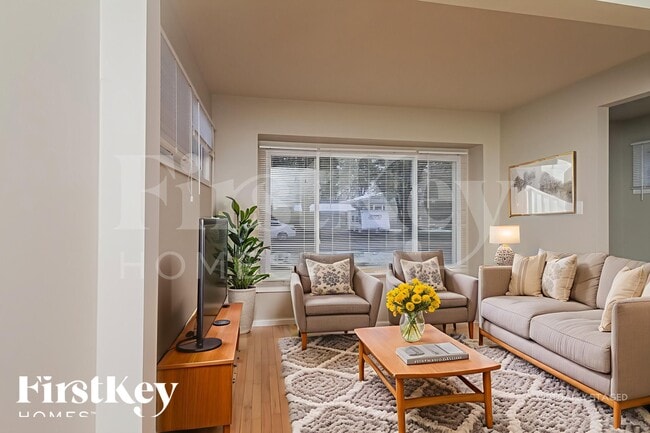 Foto del edificio - 1369 Hinman St