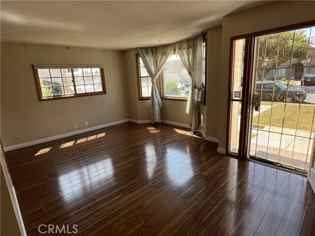 Foto principal - 13253 Rose St