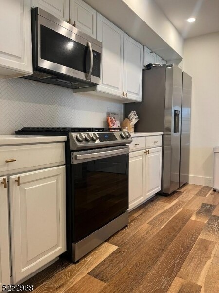 Foto del edificio - 64 Dayton Ct