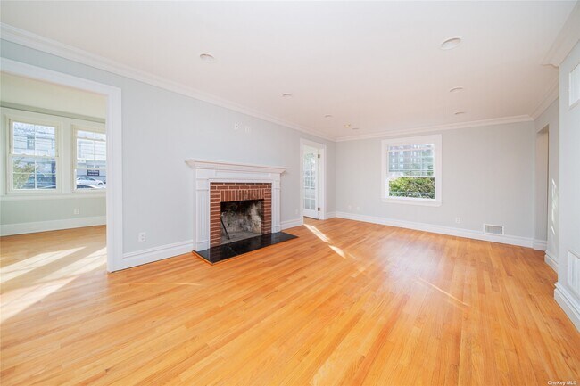 Building Photo - 34-30 150th St