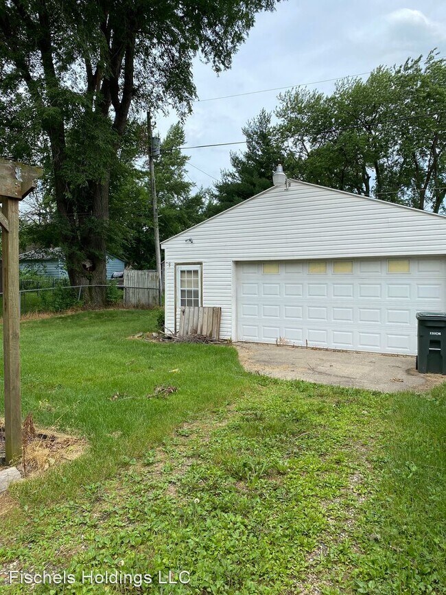Foto del edificio - 3 br, 1 bath House - 751 Sherman Ave