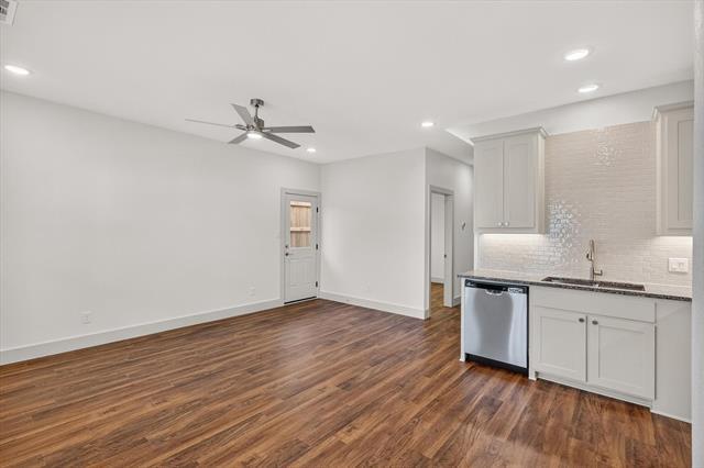 Foto del edificio - 500 E Kimball St