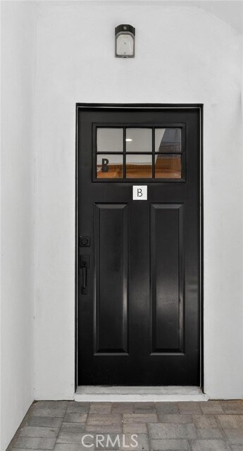 Foto del edificio - 14734 Gilmore St